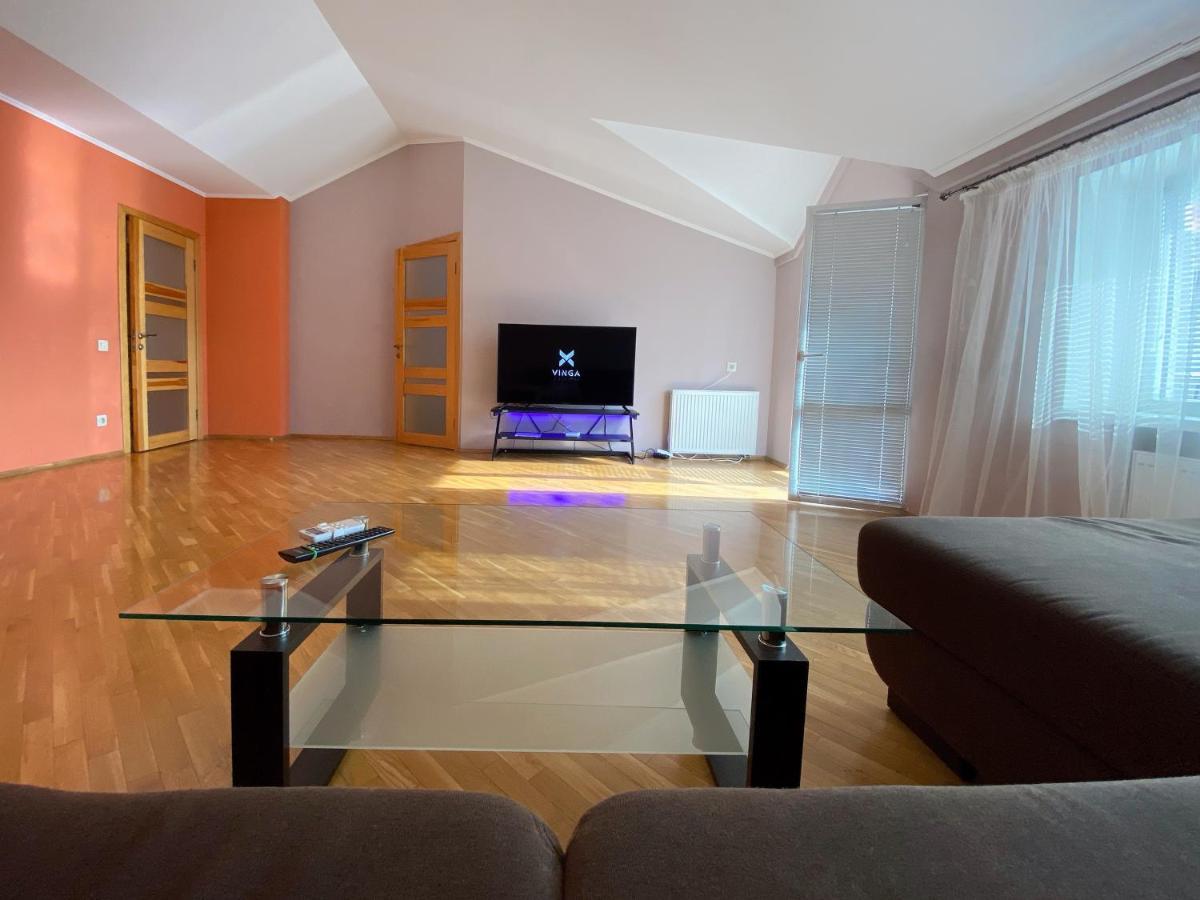 Grand Apartments On Rynok Square Lviv Dış mekan fotoğraf