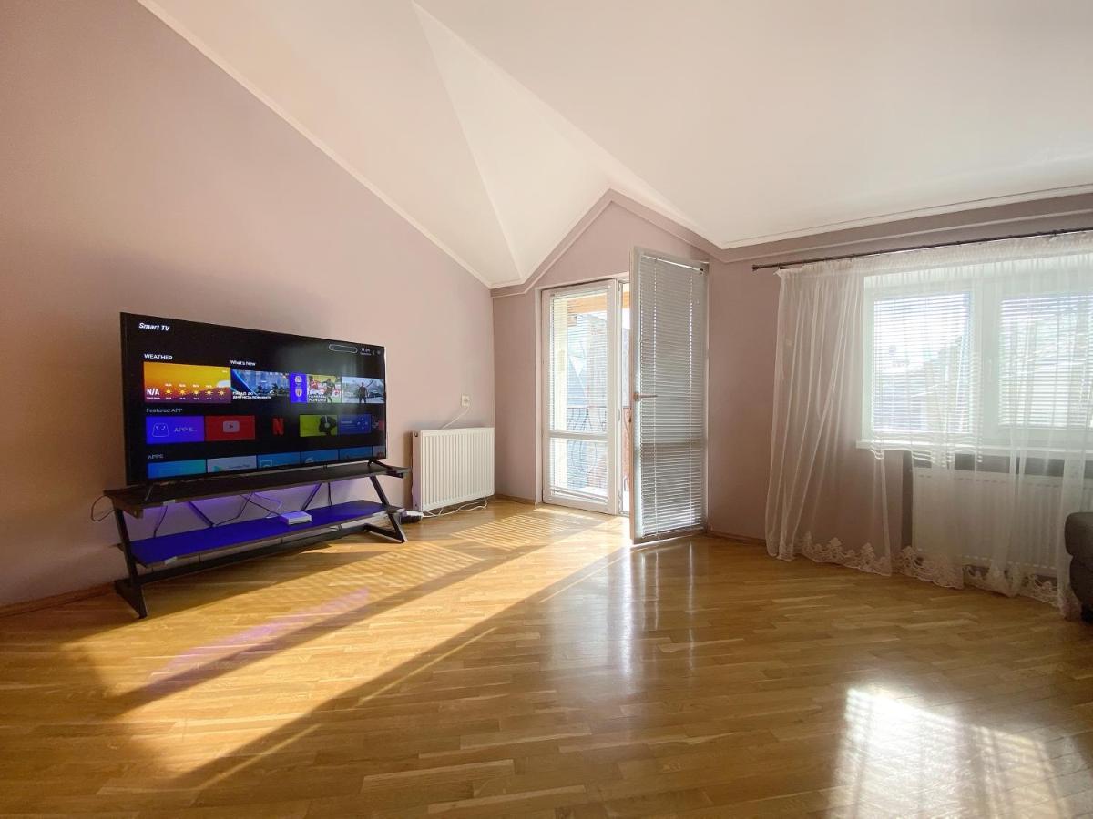 Grand Apartments On Rynok Square Lviv Dış mekan fotoğraf