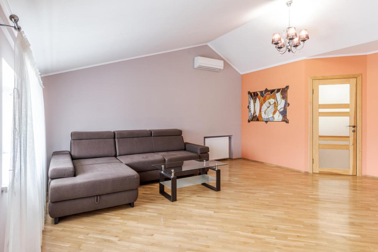 Grand Apartments On Rynok Square Lviv Dış mekan fotoğraf